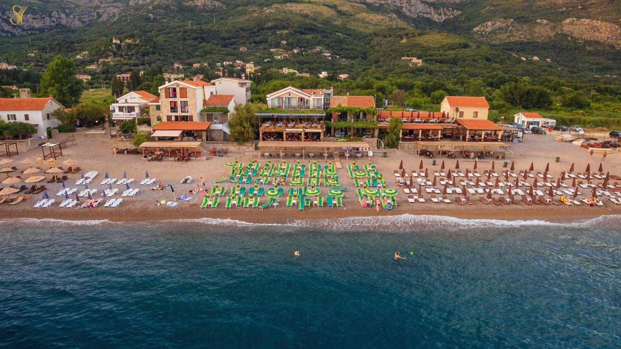 Hotel Savojo Petrovac na moru Exterior foto