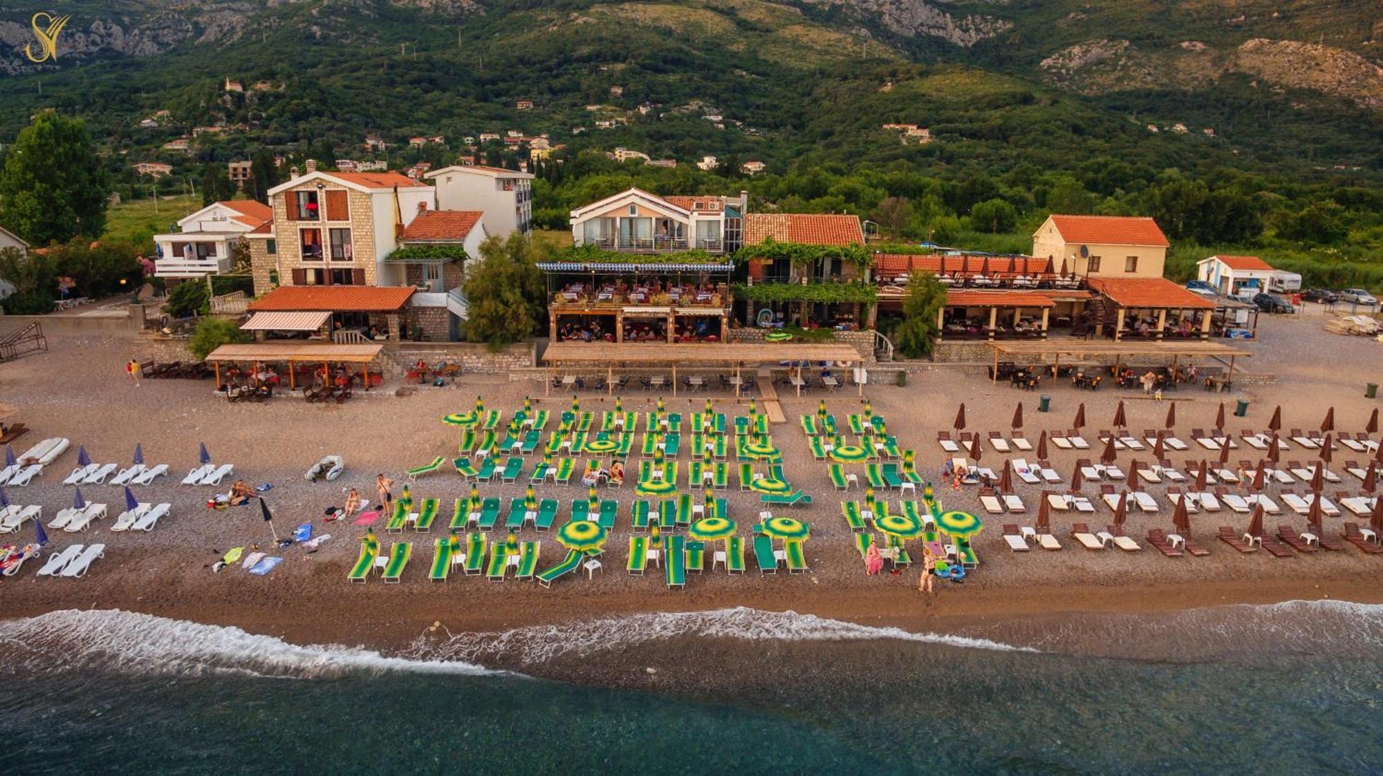 Hotel Savojo Petrovac na moru Exterior foto